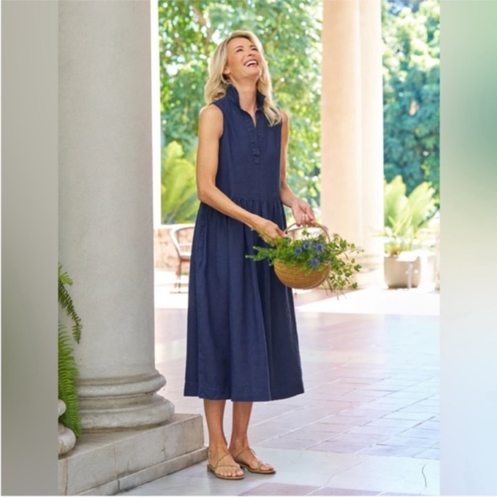 Frank & Eileen Dress Daphne Linen Popover Midi in Navy